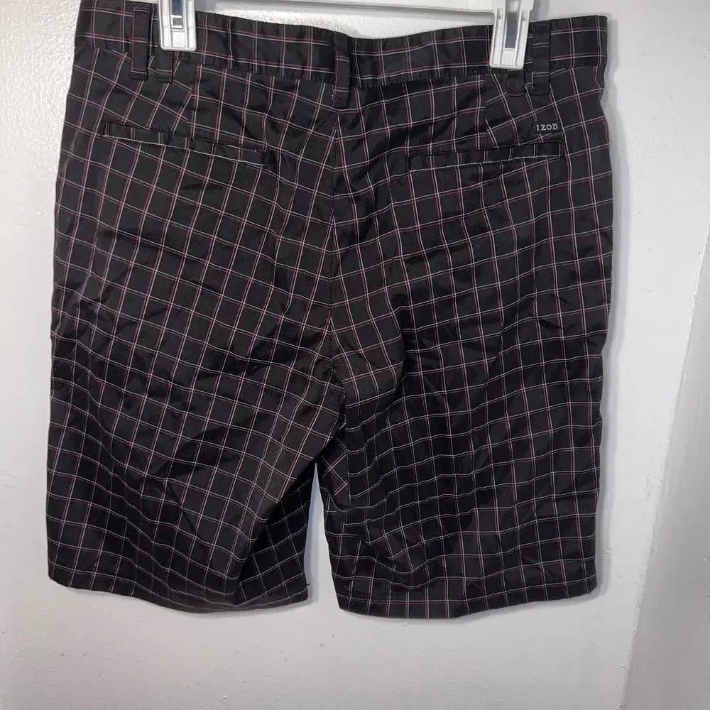 Izod Golf, 34,black‎ gray red plaid stripe Bermuda logo shorts